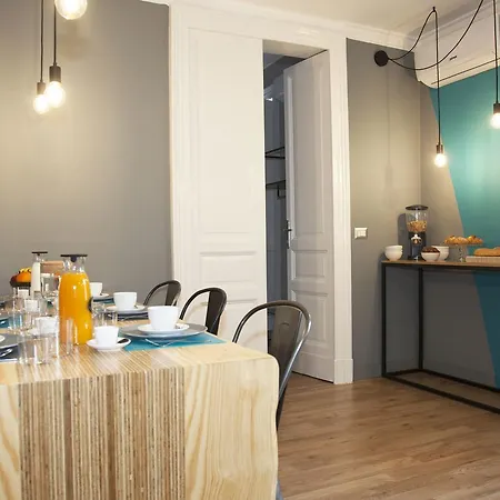 Leitmotiv Couette-café